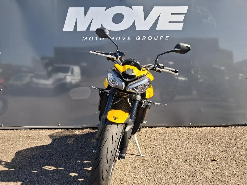 STREET TRIPLE 675 R