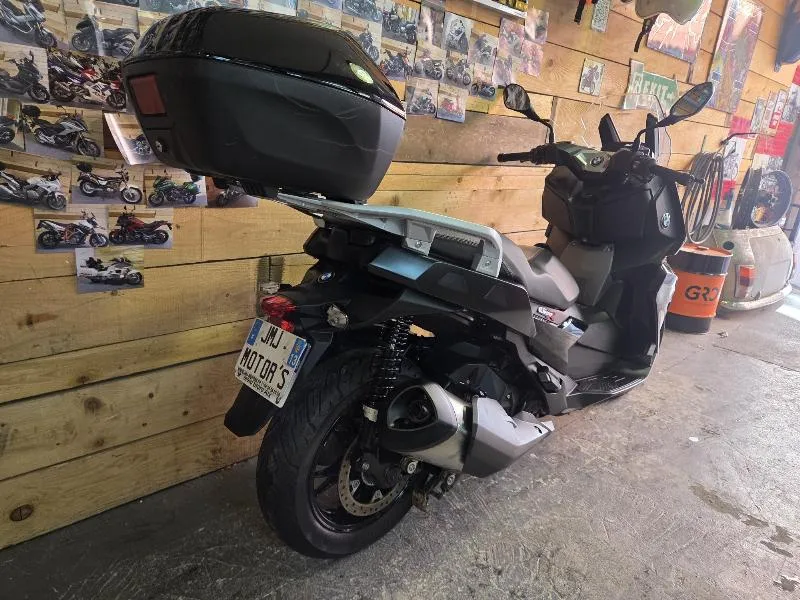 C 400 X