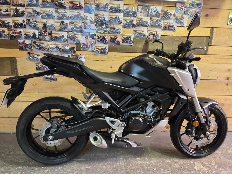 CBR 125 R
