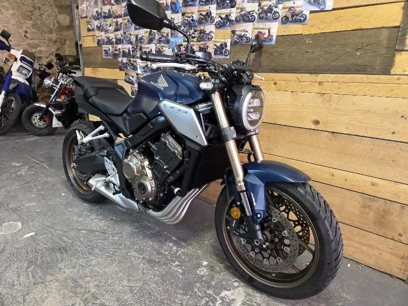 CB 650 RA