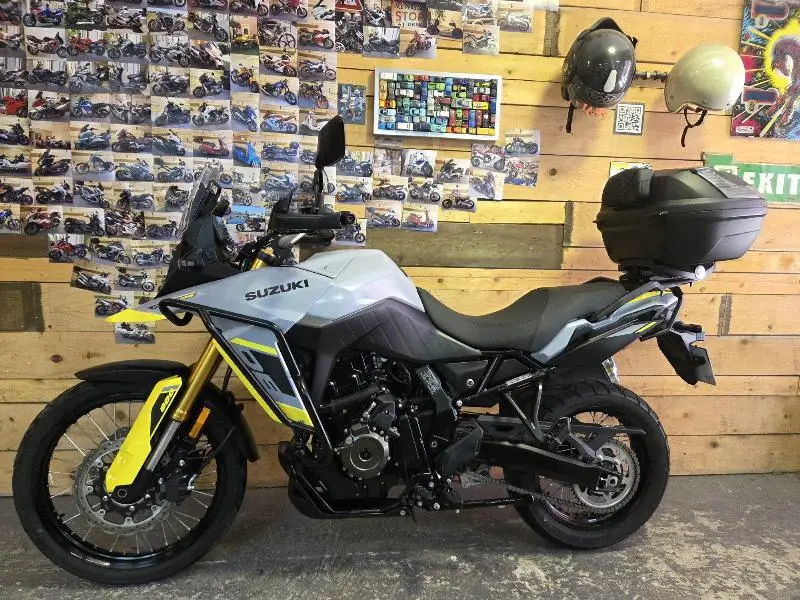 VSTROM 800DE