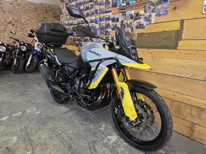 VSTROM 800DE