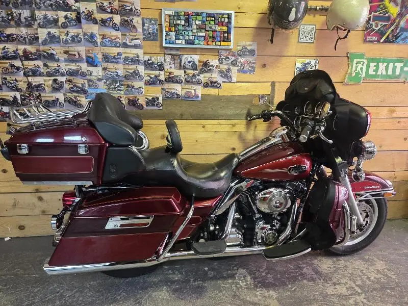 TOURING ELECTRA GLIDE 1584 ULTRA CLASSIC