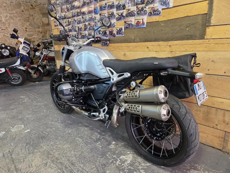 R NineT Scrambler