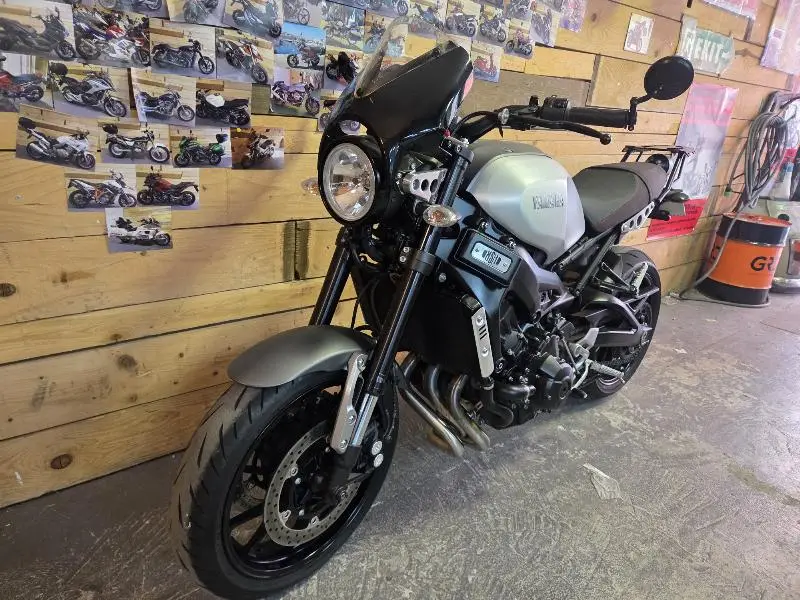 XSR 900