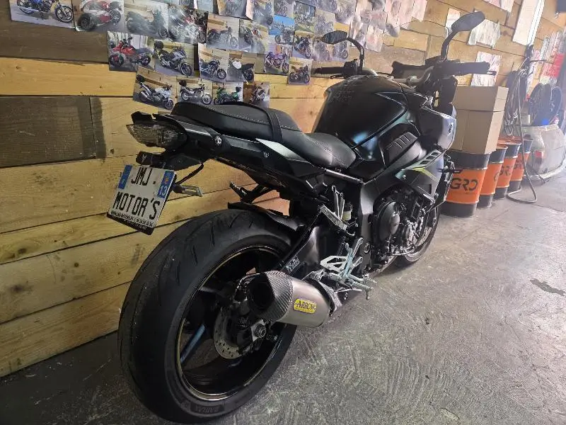 MT10