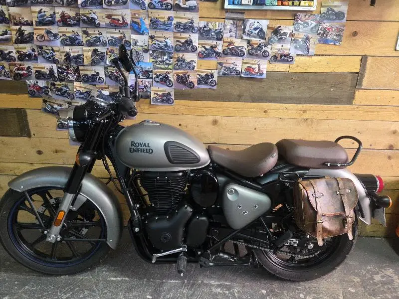 CLASSIC 350 CHROME 2023