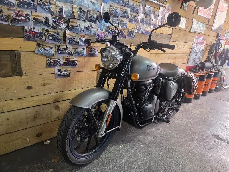CLASSIC 350 CHROME