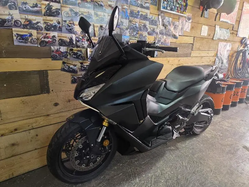 NSS FORZA 750
