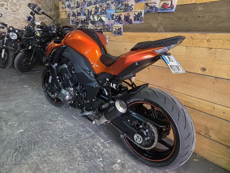 Z 1000