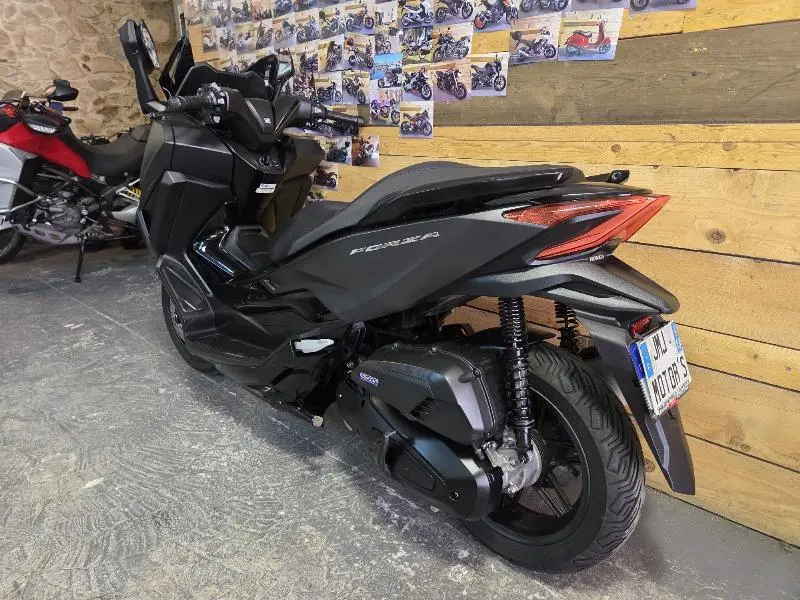 NSS FORZA  125 AD