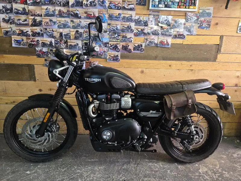 STREET SCRAMBLER  900 2019