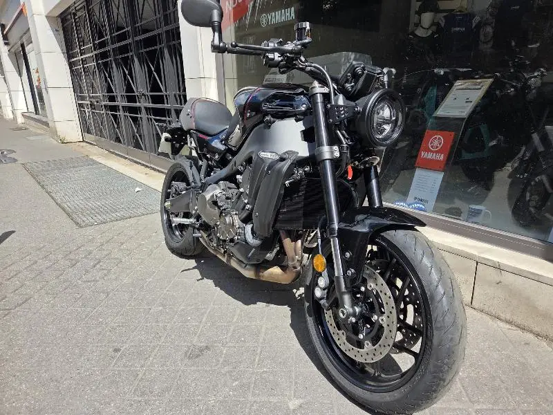 XSR 900