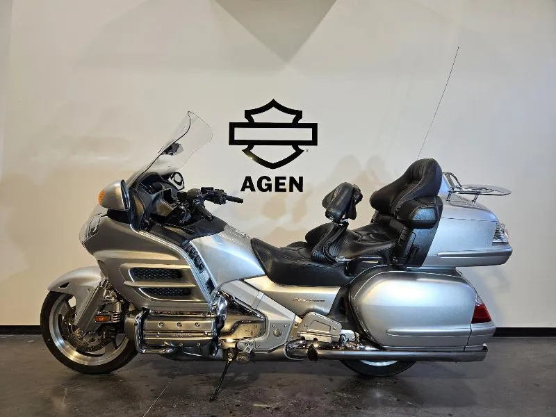 GL 1800 GOLDWING AIR BAG GPS