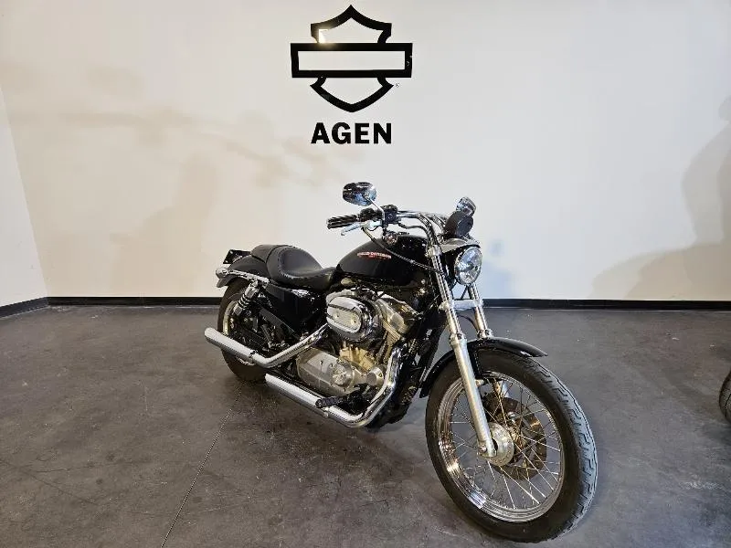 SPORTSTER 883