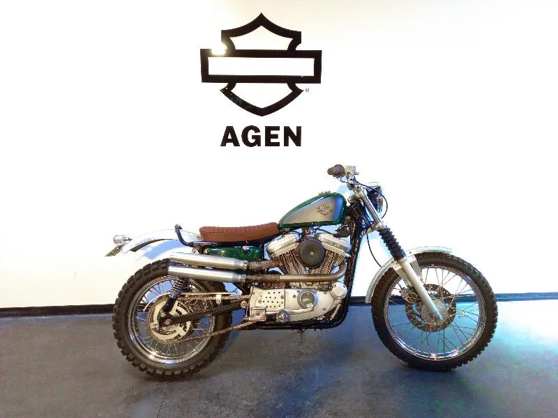 SPORTSTER 883