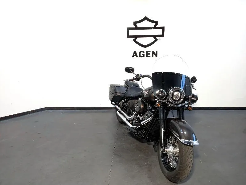 SOFTAIL HERITAGE 1745 CLASSIC