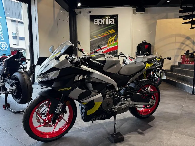 RS 457