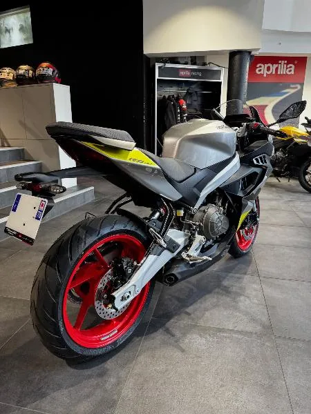 RS 457