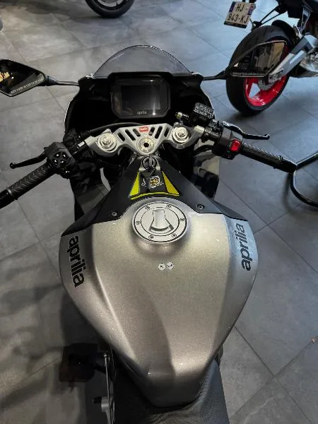 RS 457