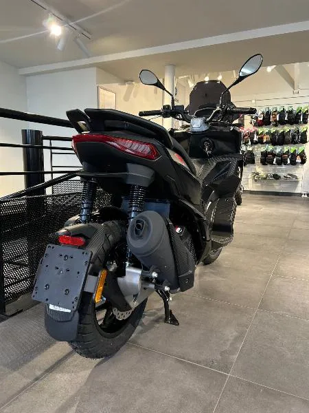 SR 125 GT
