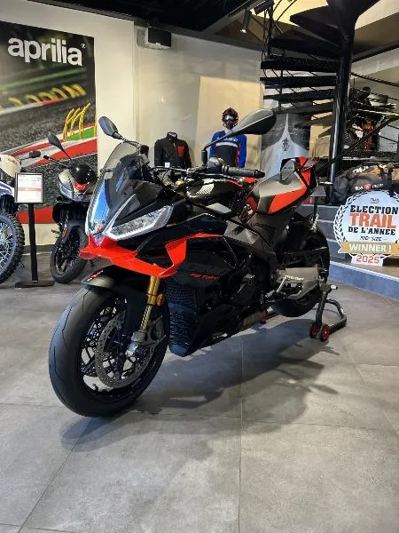 TUONO 1100 V4 FACTORY