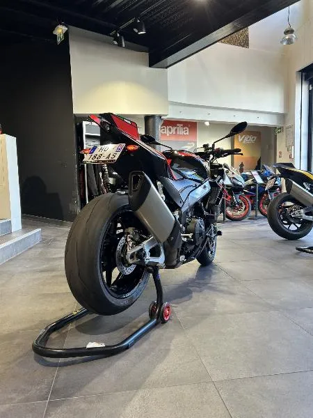 TUONO 1100 V4 FACTORY