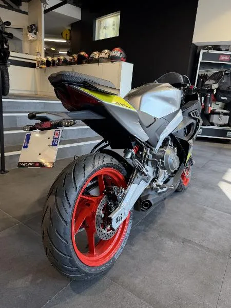 RS 457