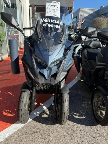 CV3 550