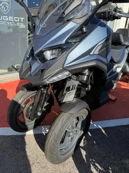 CV3 550
