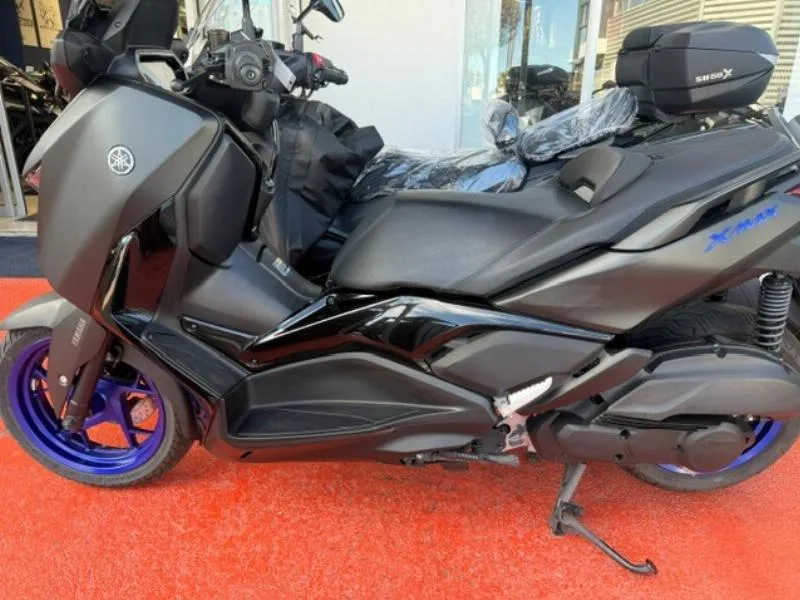 XMAX 125 TECH MAX
