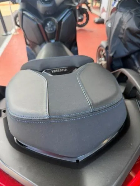 XMAX 125 TECH MAX