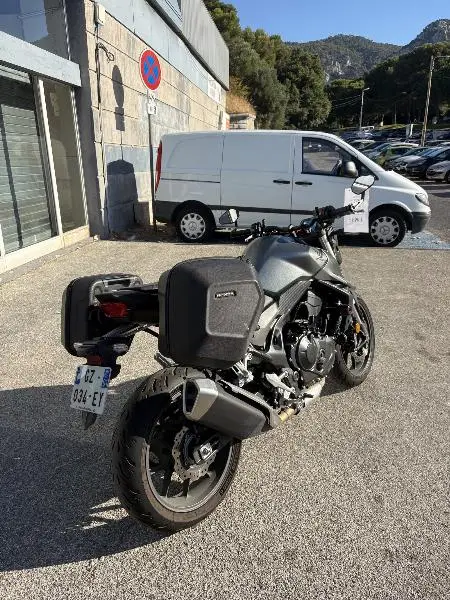 CB 750 HORNET