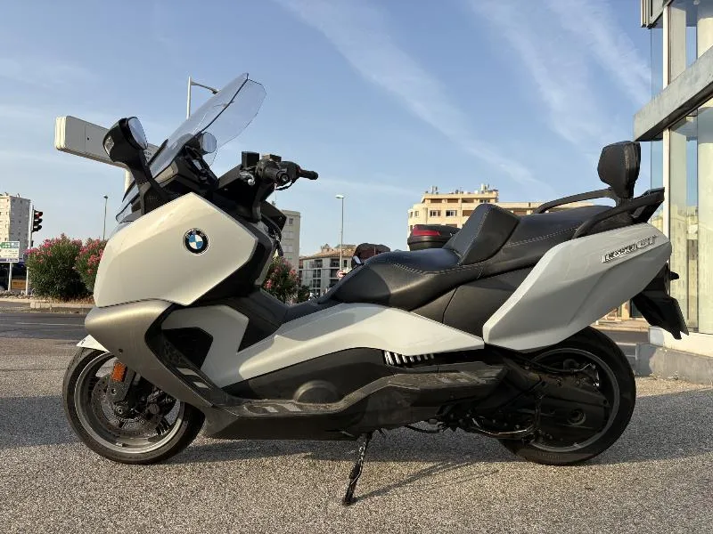 C 650 GT