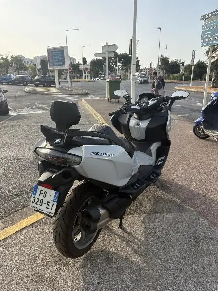 C 650 GT