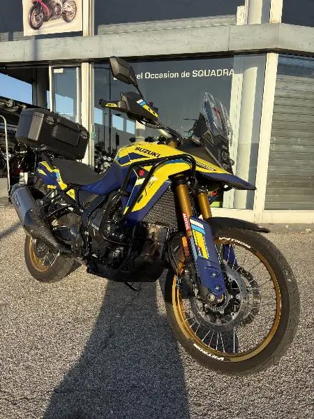 DL VSTROM 800DE