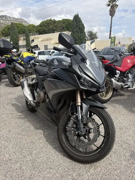 CBR 500 R  A2