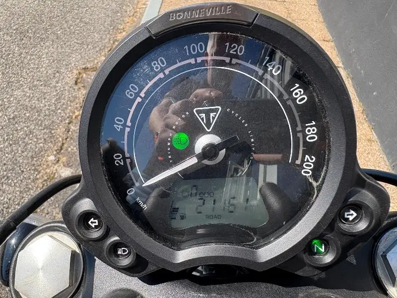 BONNEVILLE BOBBER