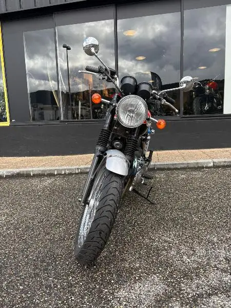 BONNEVILLE 865 T100