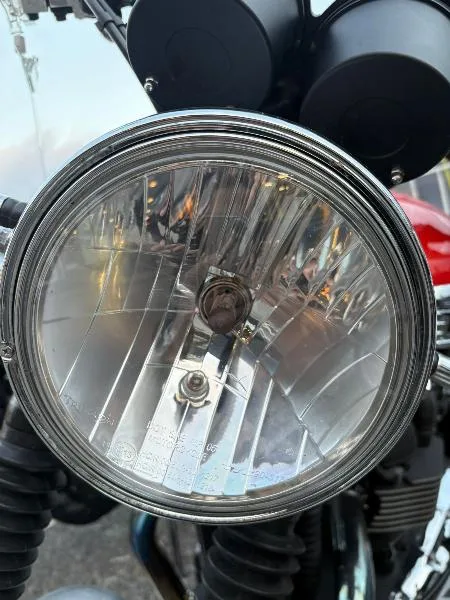 BONNEVILLE 865 T100