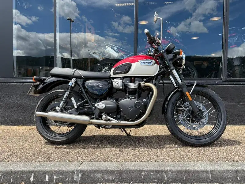 Bonneville T100 2021