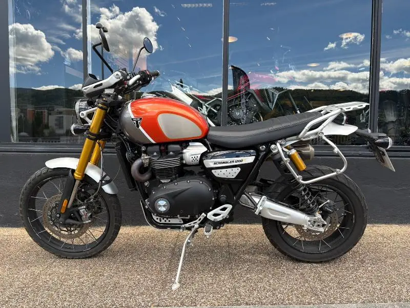 SCRAMBLER 1200 XE