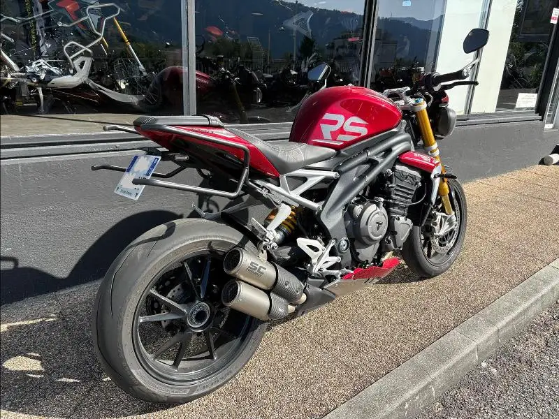 SPEED TRIPLE 1200 RS