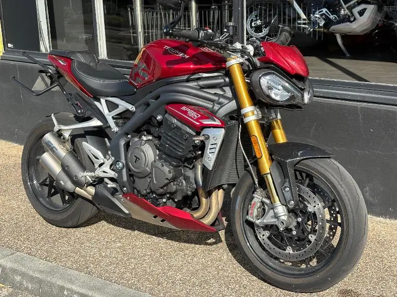 SPEED TRIPLE 1200 RS