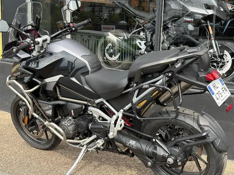TIGER 1200 GT EXPLORER