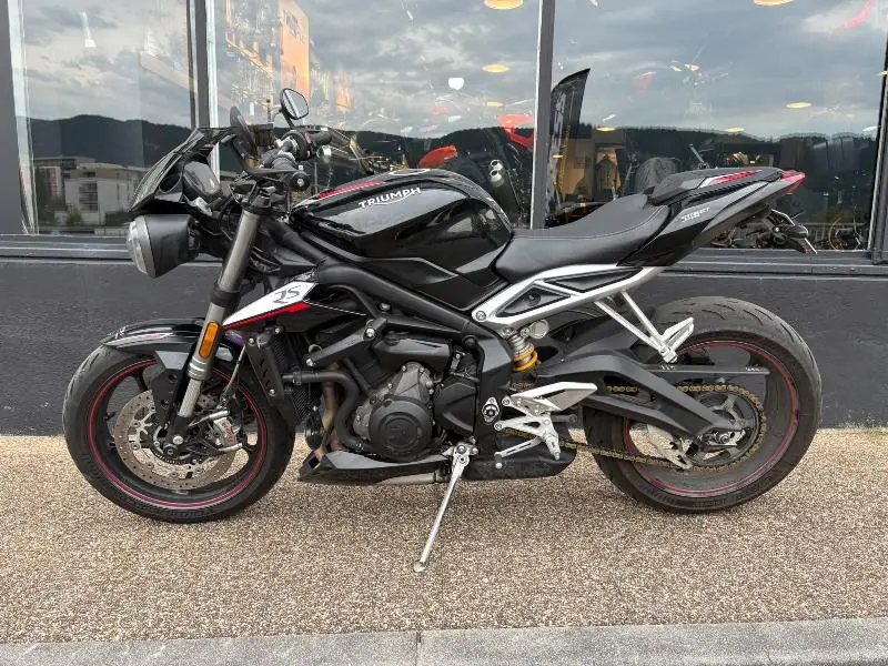 STREET TRIPLE 765 RS
