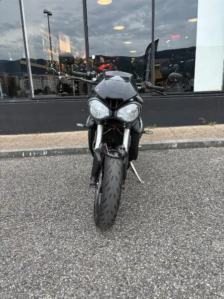 STREET TRIPLE 765 RS