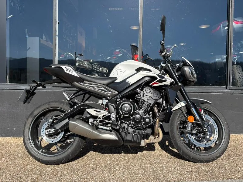 STREET TRIPLE 765 R