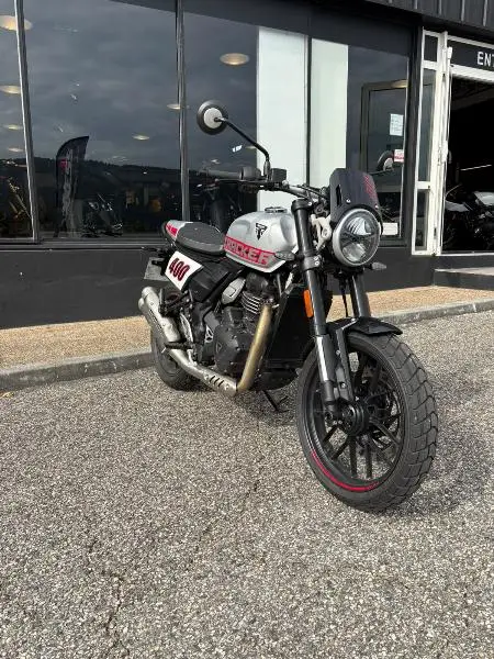 TRACKER 400