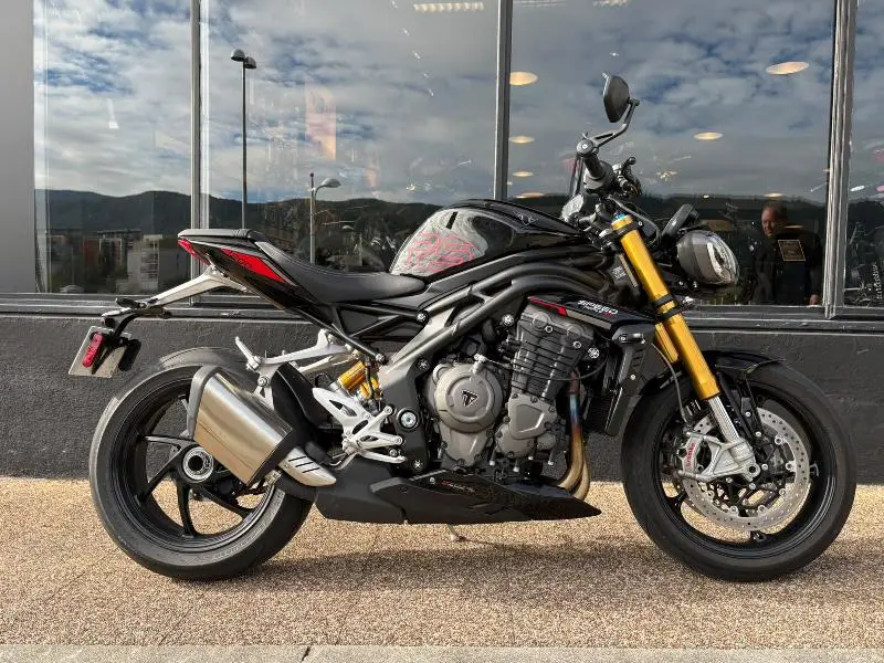 SPEED TRIPLE 1200 RS
